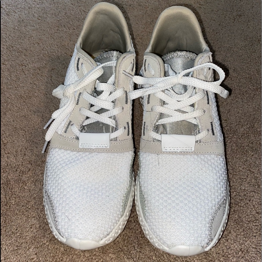 Steve Madden white sneakers